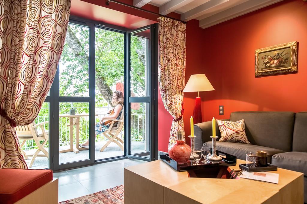 Chambres D'Hotes Domaine De Nazere Avezan Eksteriør billede