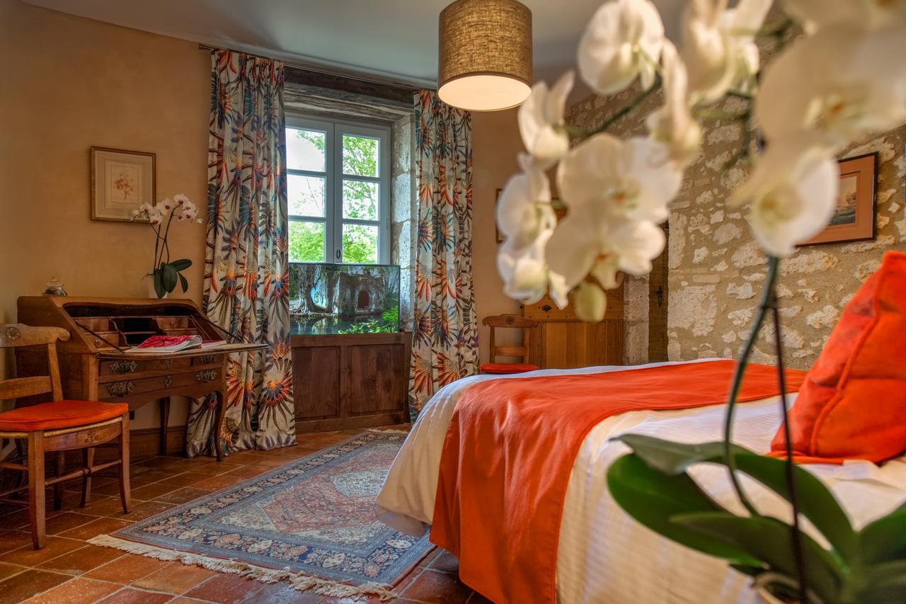Chambres D'Hotes Domaine De Nazere Avezan Eksteriør billede